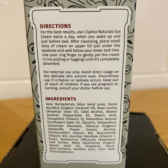 LilyAna Naturals rosehip and hibiscus anti-aging brightening eye cream - Picture 6 of 9